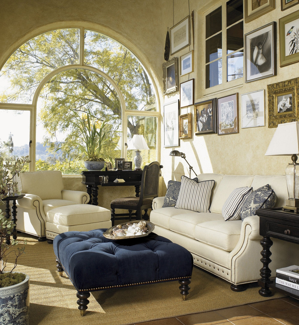 Tommy Bahama Home Kingstown Osbourne Sofa