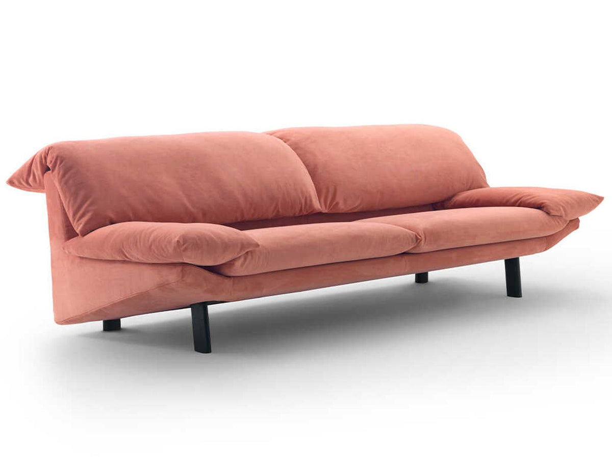 Casablanca 3-Seat Leather Sofa in Black Anodized Aluminum