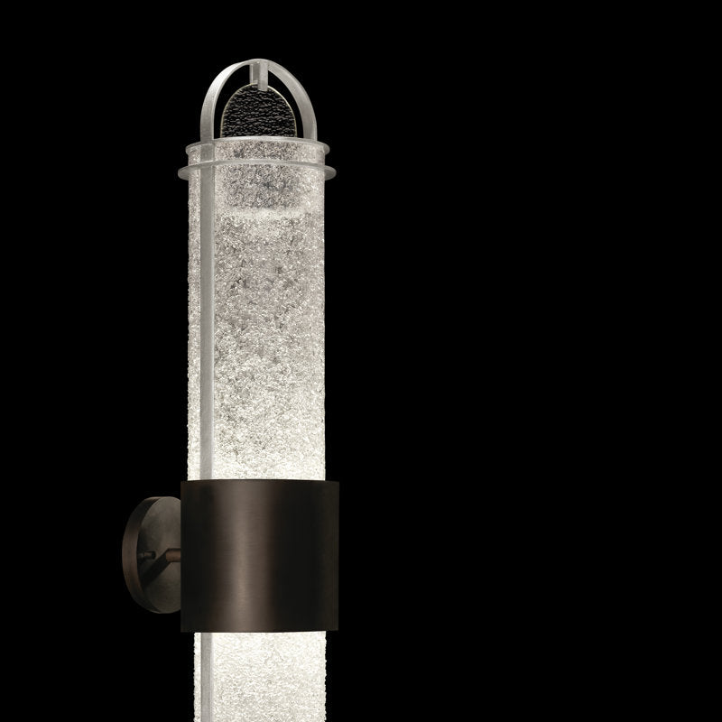 Bond 2 - Light LED Wallchiere