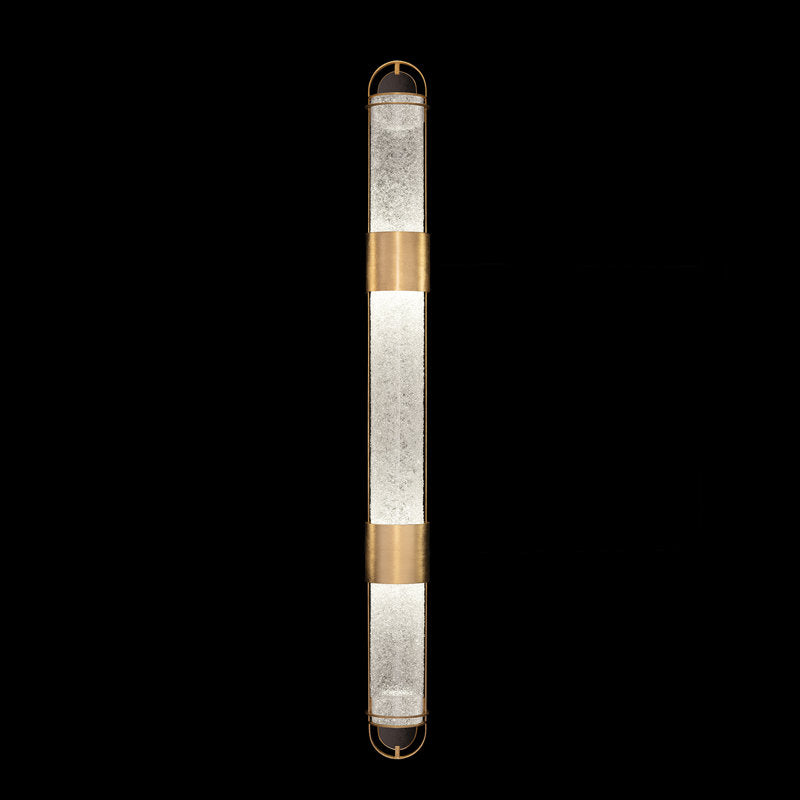 Bond 4 - Light LED Wallchiere