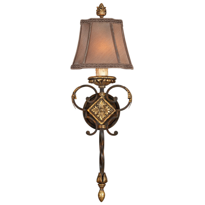 Castile 1 - Light Wallchiere