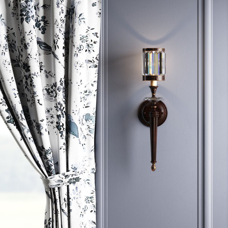 Eaton Place 1 - Light Wallchiere
