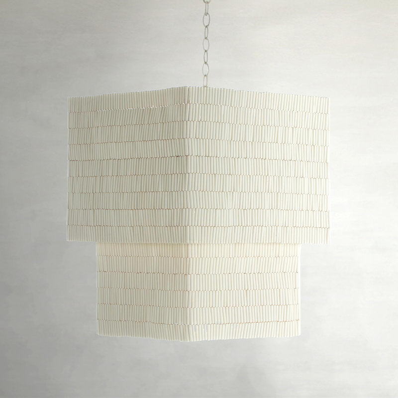 Eileen Chandelier
