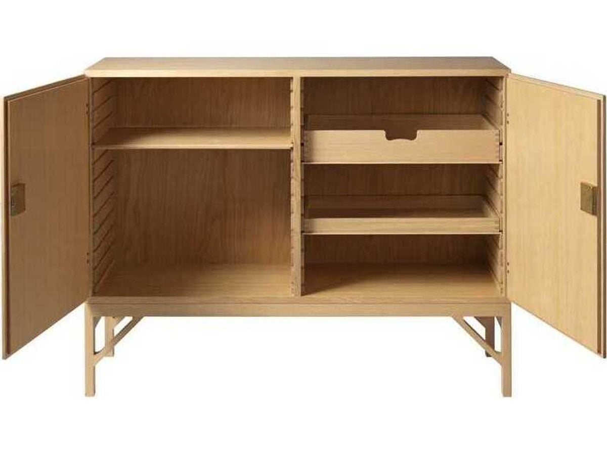 A232 483" Oak Wood Sideboard