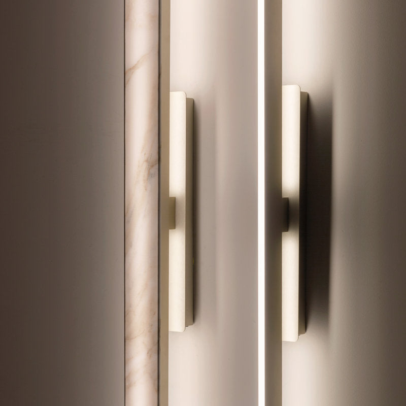 Flush Mounted Sconce Fly Ap Vela