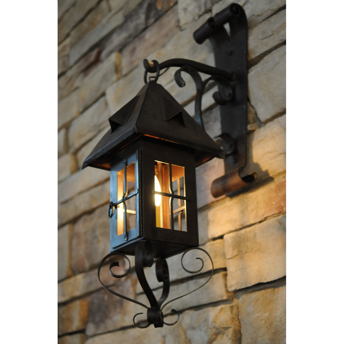 Kasteel 1 - Light Armed Sconce