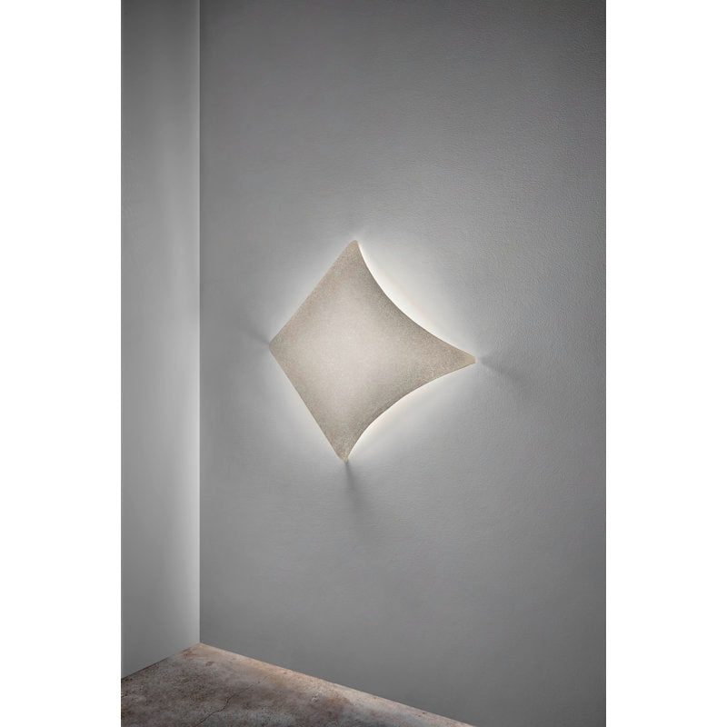 Kite 1 - Light LED Flush Mounted Sconce