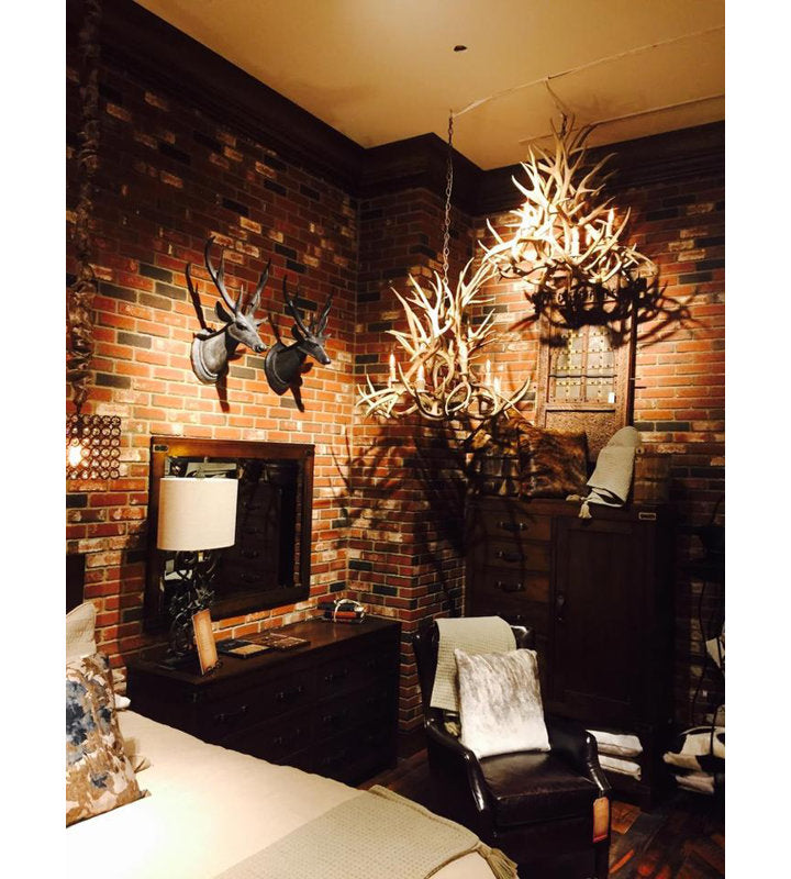 Lanier 8 - Light Chandelier