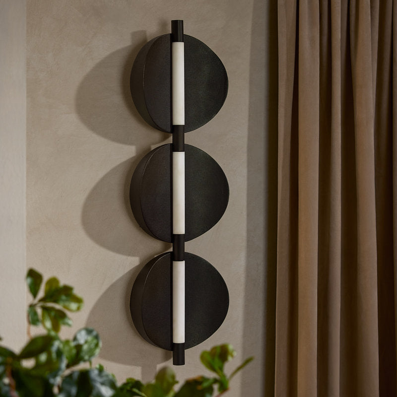 Luna 3 - Light LED Flush Mounted Sconce