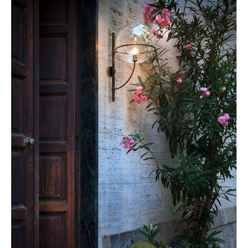 Lyndon 1 - Light Armed Sconce