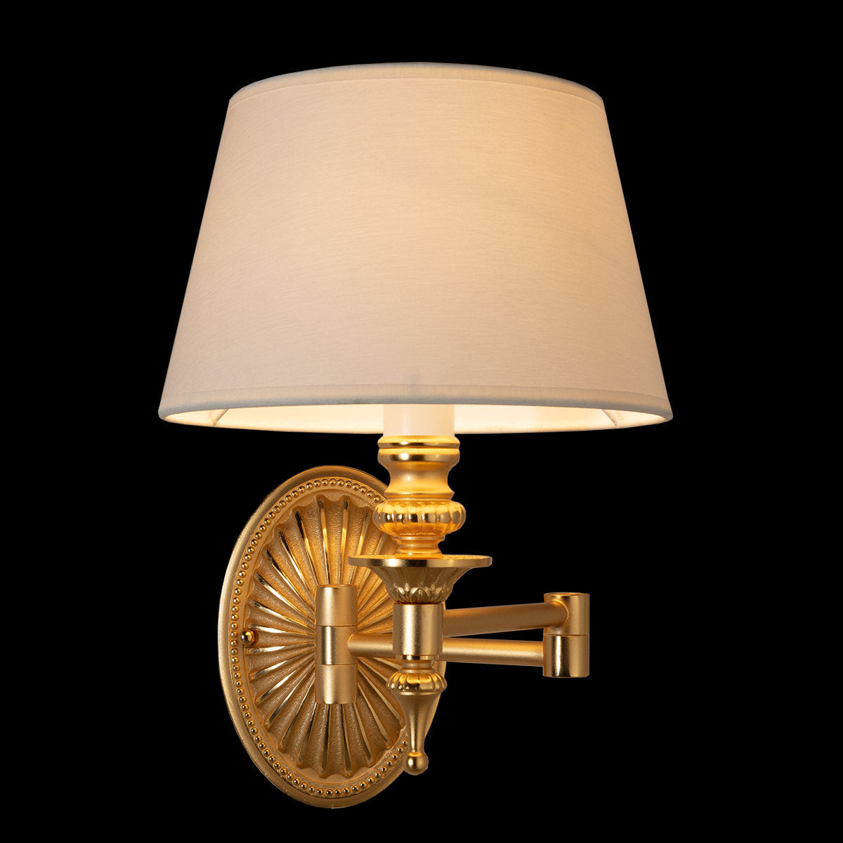 Mariner Luxury Armed Sconce