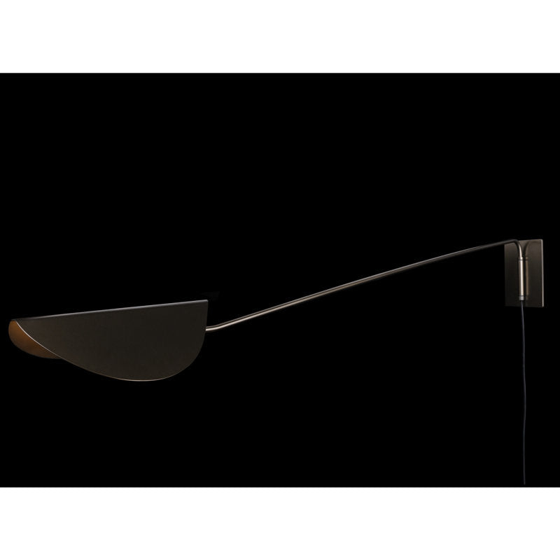 Plume 1 - Light Swing Arm