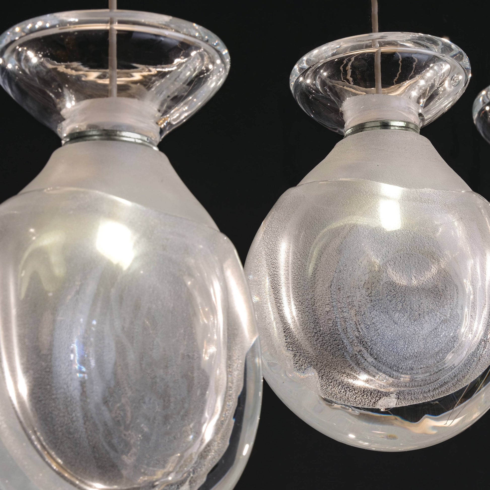 Essence Handblown Glass Pendant / Gold Round / Silver