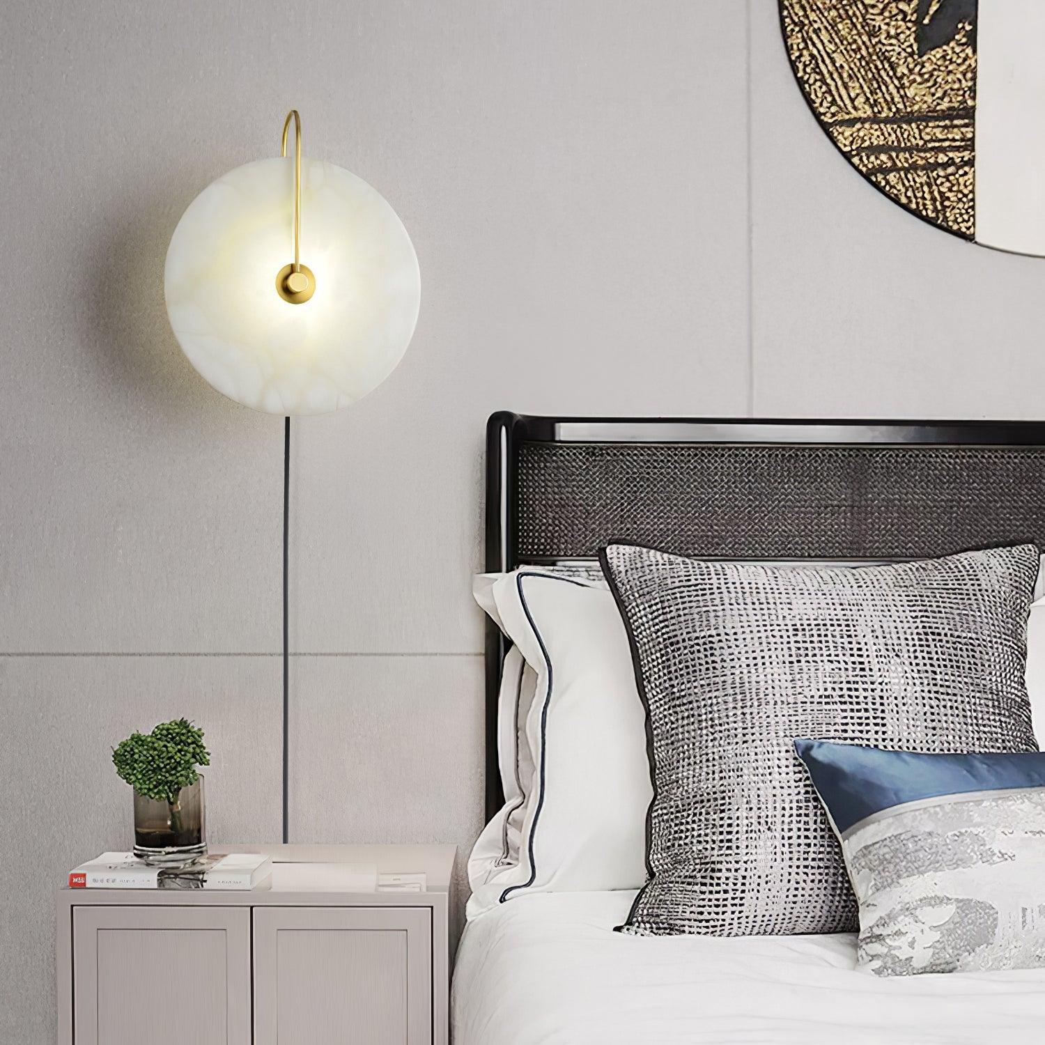 Halo Alabaster Plug-In Wall Light / ∅ 5.9″ / Dia 15cm / Black / EU Plug