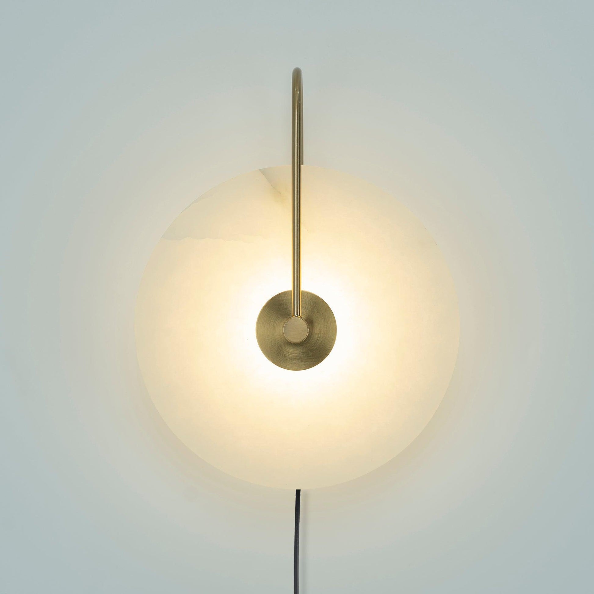 Halo Alabaster Plug-In Wall Light / ∅ 7.9″ / Dia 20cm / Gold / UK Plug