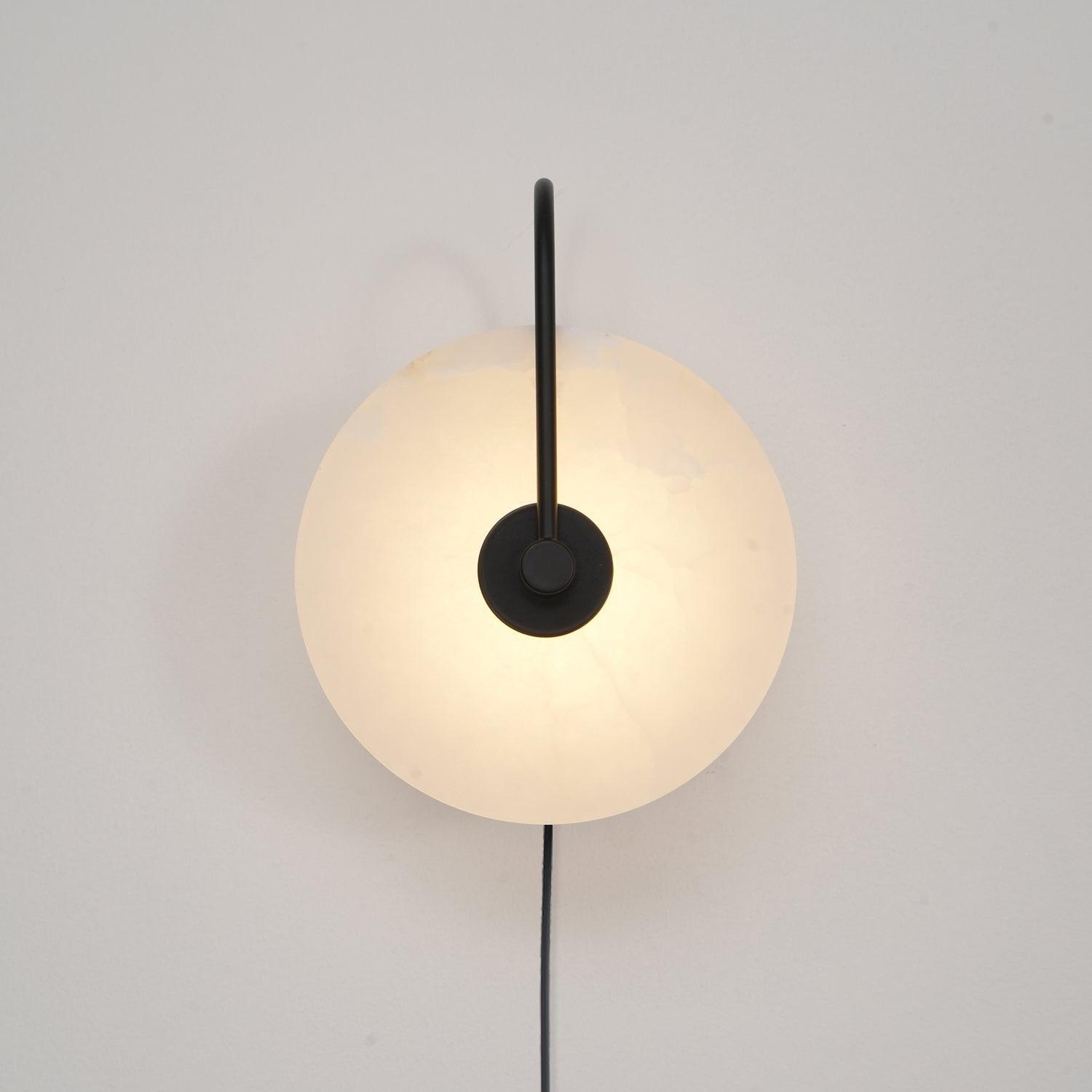 Halo Alabaster Plug-In Wall Light / ∅ 11.8″ / Dia 30cm / Gold / US Plug