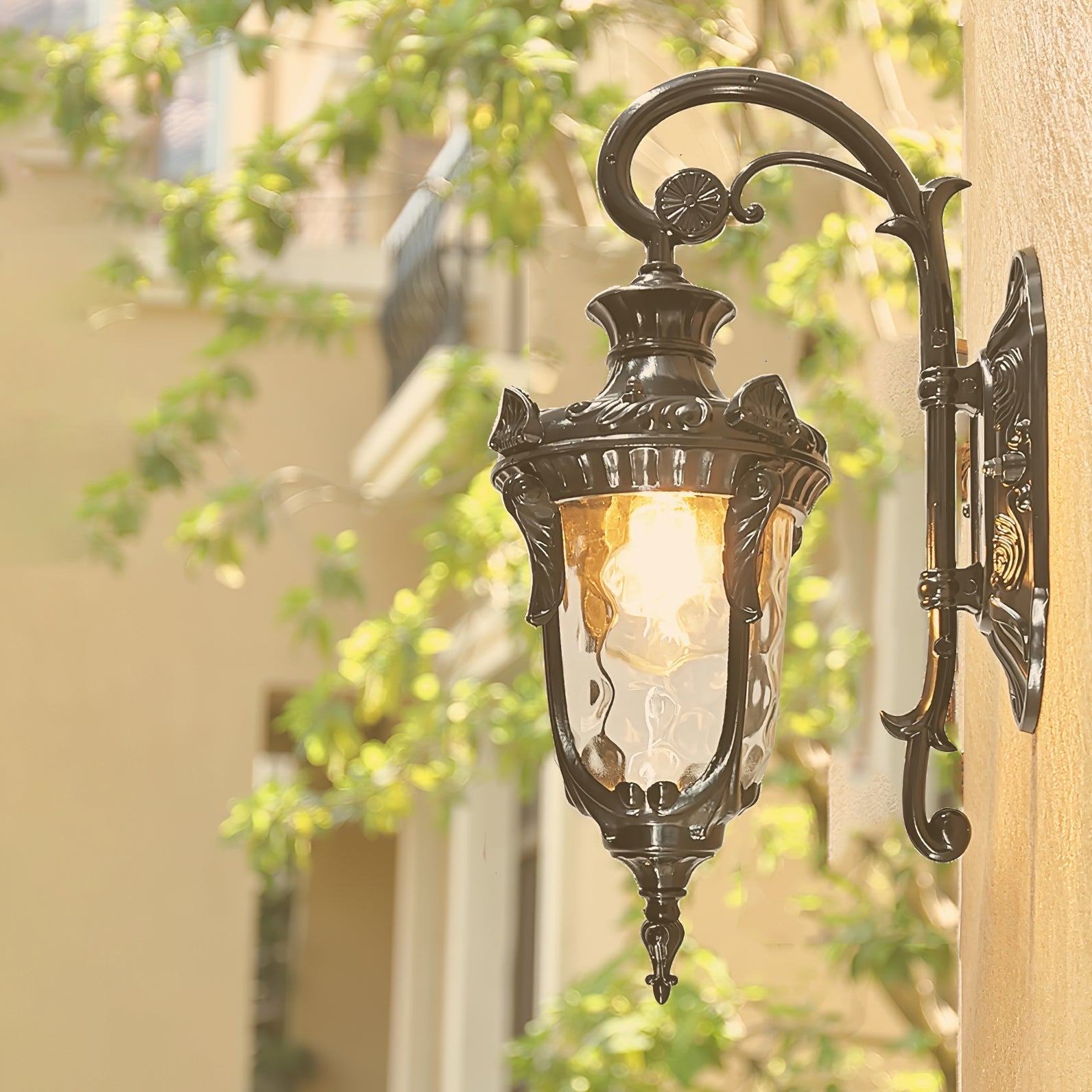 Heritage Ribbed Glass Outdoor Wall Lantern / L 10.2” x W 7.5” x H 20.5” / Brass / Single