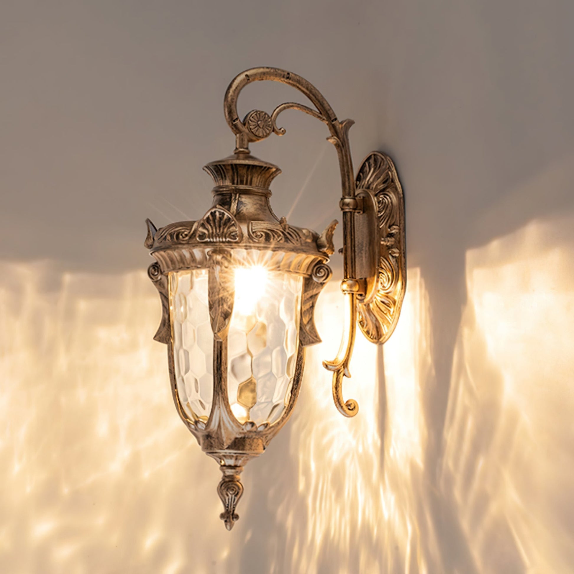 Heritage Ribbed Glass Outdoor Wall Lantern