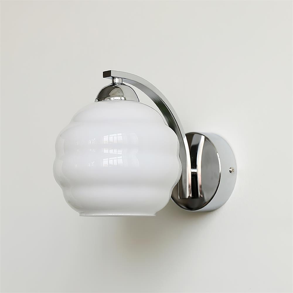 Riviera Art Deco Glass Wall Light / ∅ 5.9″ x H 6.3″ / Dia 15cm x H 16cm / Chrome+Beige